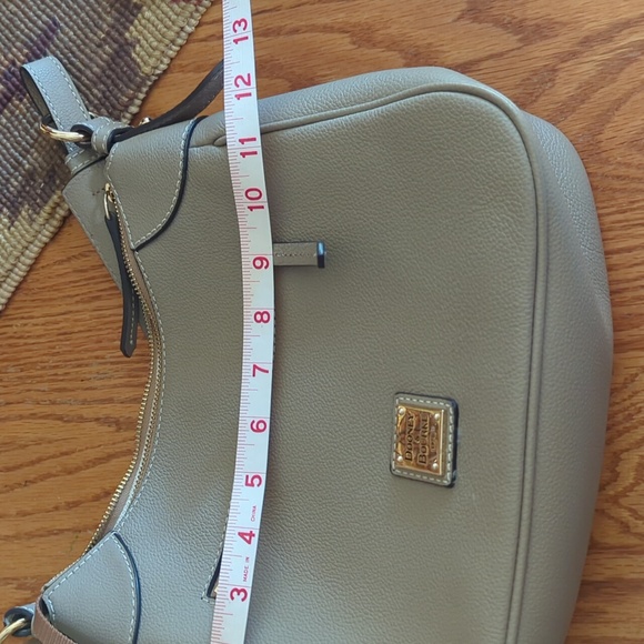 Dooney & Bourke Taupe Leather Shoulder Bag NWOT - Picture 7 of 10